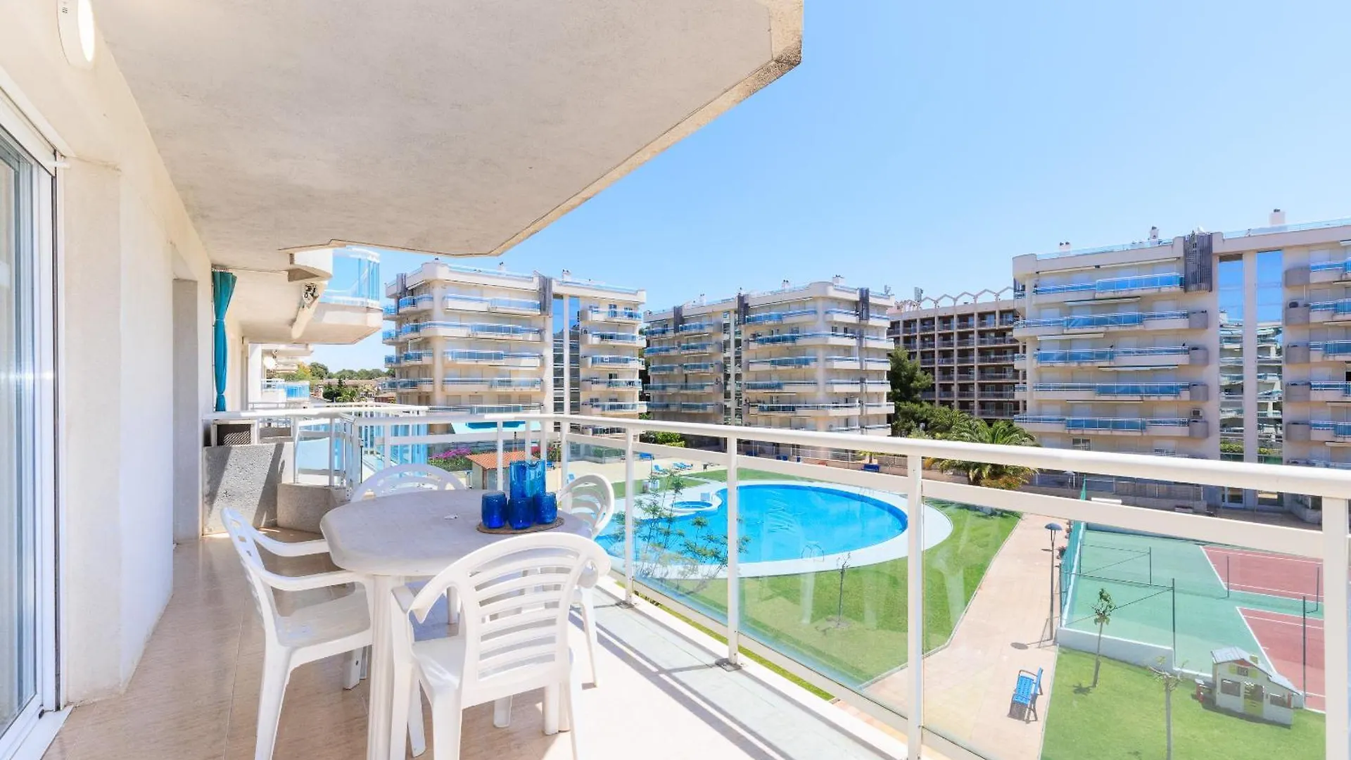 Uhc Larimar Family Complex Superior Apartment Salou 0*,