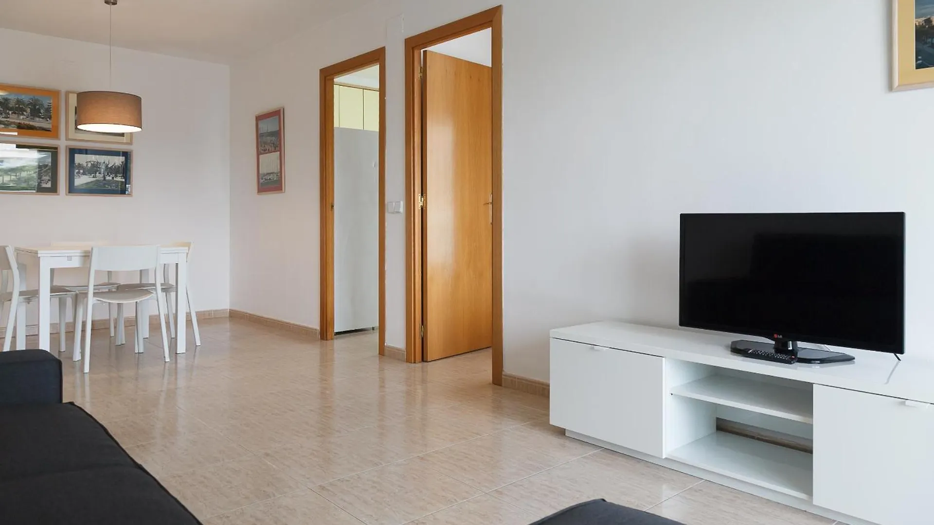 Uhc Larimar Family Complex Superior Apartment Salou