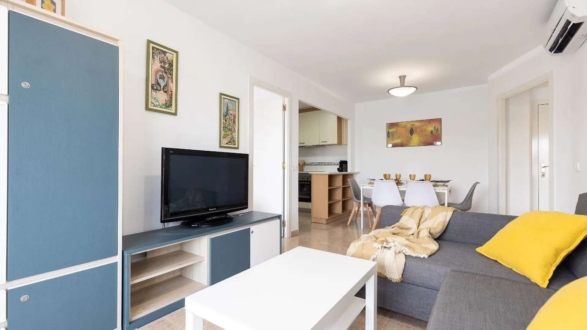 Uhc Larimar Family Complex Superior Apartment Salou