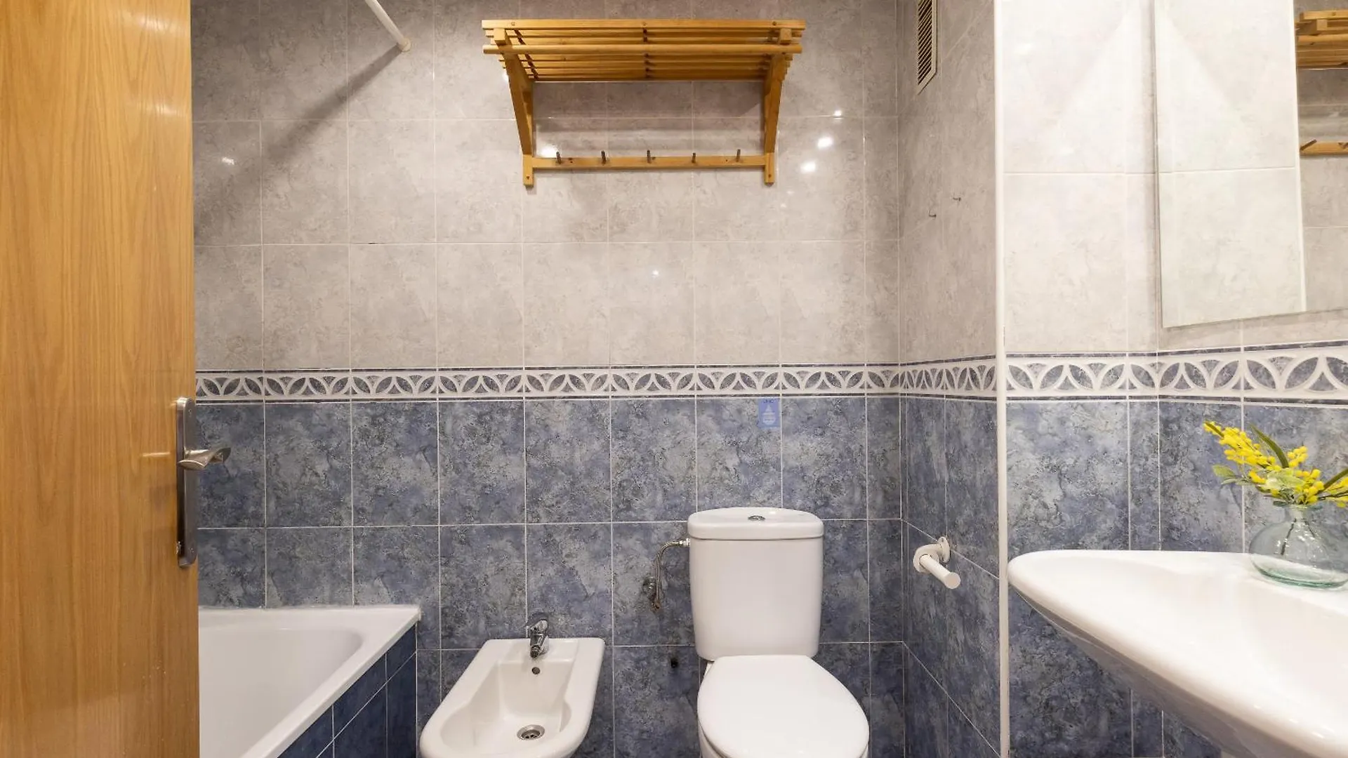 Uhc Larimar Family Complex Superior Apartment Salou 0*,