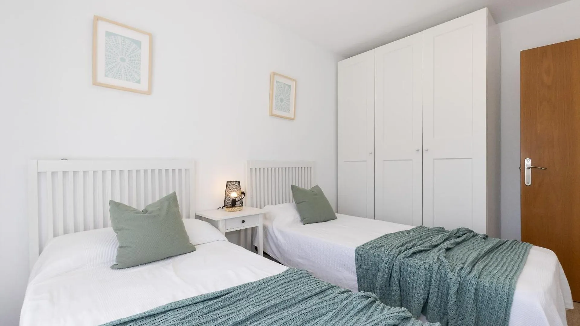 Uhc Larimar Family Complex Superior Apartment Salou