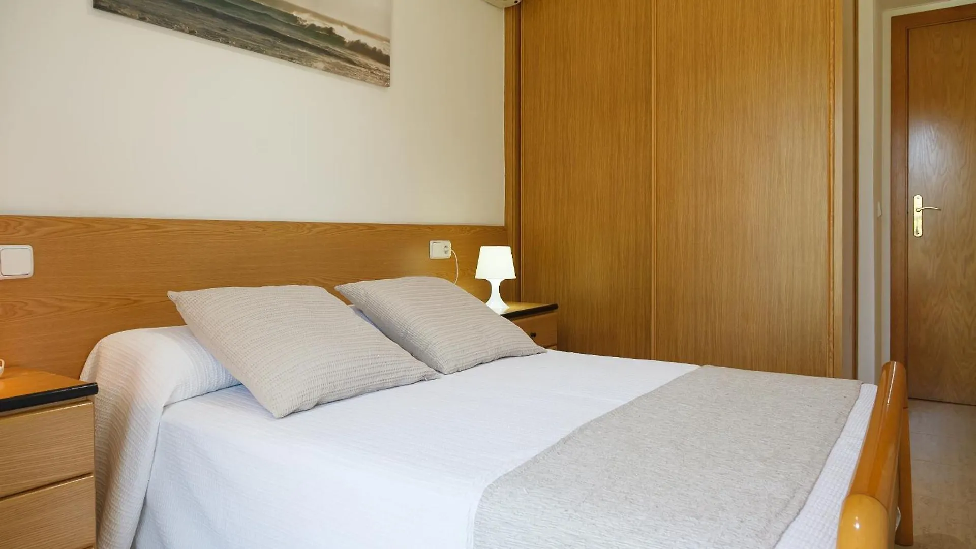 Uhc Larimar Family Complex Superior Apartment Salou